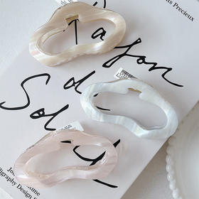 质感多色云朵抓夹-纪念日百货门店同款169152472