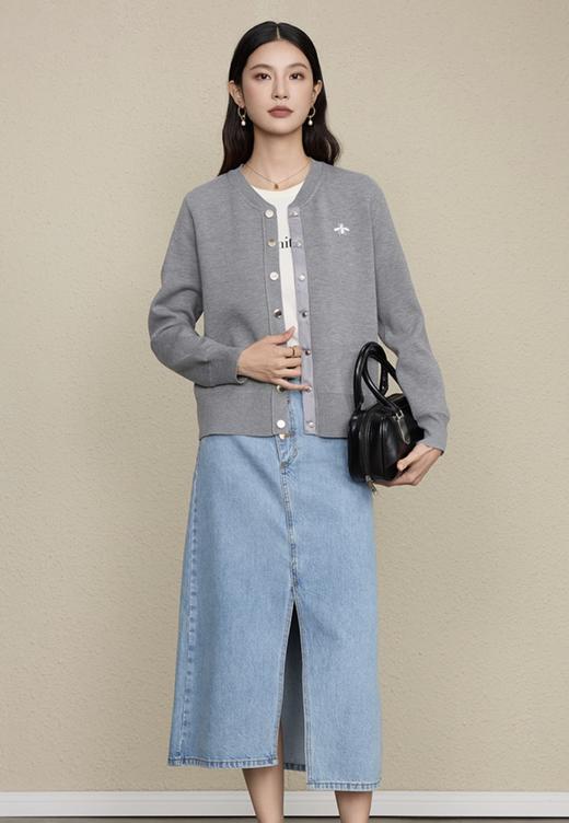 「高货rp」全新升级【铂金会员339/天猫459/差价120】(13449)洛诗琳2025秋冬新款重工小蜜蜂五角星刺绣棒球领休闲针织开衫 商品图3