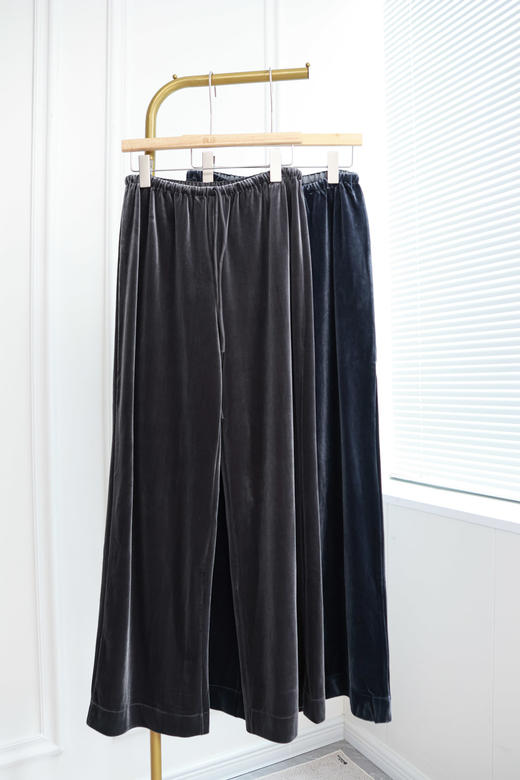 极简流光垂感丝绒裤 商品图0