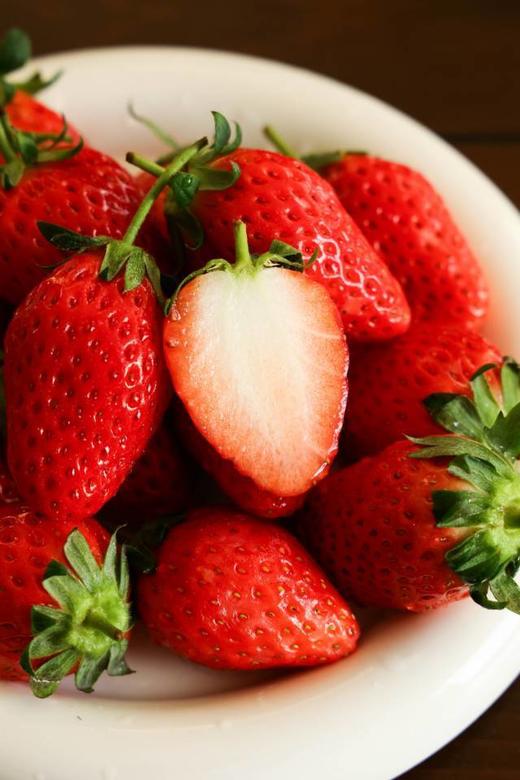 上海本地章姬奶油草莓&(甜蜜之吻)白露 商品图5