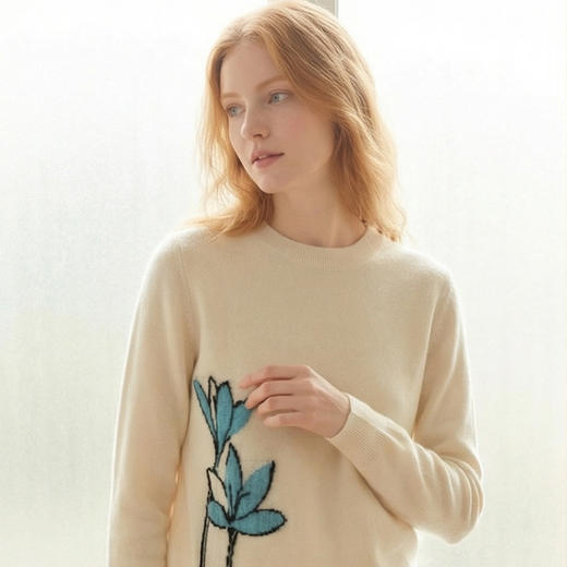 KINGDEER/KD百搭圆领常规大花保暖毛衣休闲套衫羊绒衫L805626温婉奶油款鹿王 商品图12