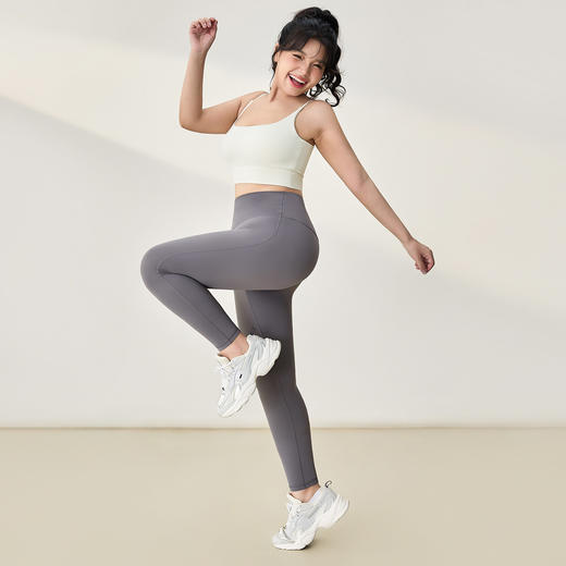 【限时秒】YOGACODE【火树银花系列】运动背心女大码裸感固定杯吊带一体式健身文胸DWC225608 商品图4