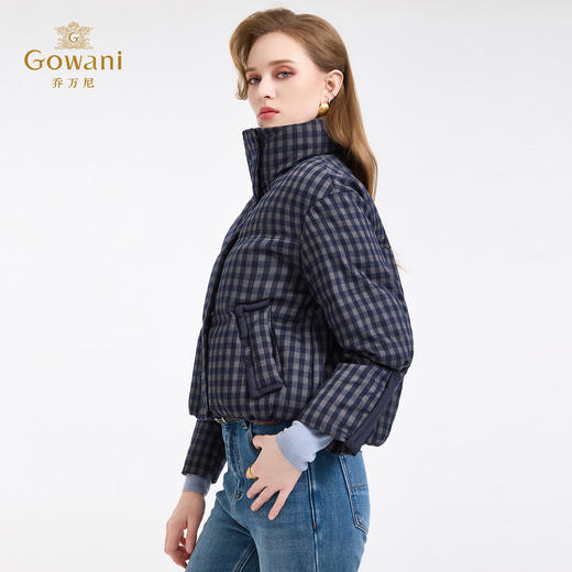 乔万尼新款女款冬季保暖短款两色可选复古格纹羽绒服EZ4T206 商品图1