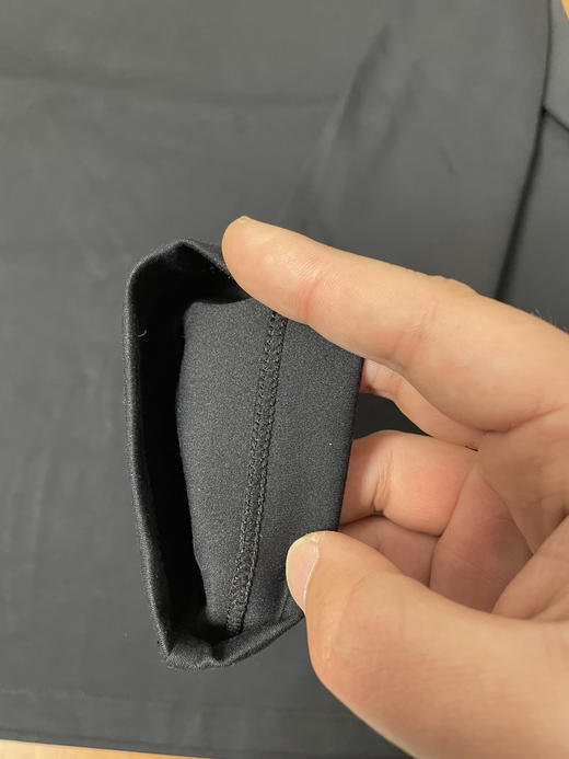 原单正品 Helly Hansen26年春季上市 新款,这件长袖是为运动量身打造：
M-3XL
原价980 商品图5