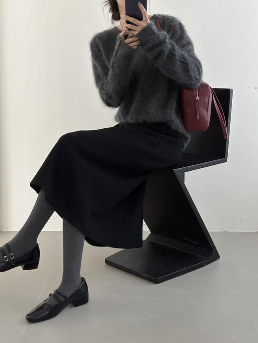 【百图lulu定制】【神仙毛呢裙】桑蚕丝羊毛混纺  显瘦 显高 保暖 毛呢 不规则 弹力腰围 百褶半裙 商品图6