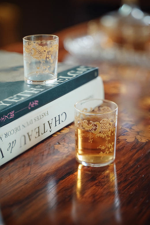 独角鹿西洋古董20世纪初法国著名水晶工坊圣路易出品24K描金修饰Talma花纹款精雕水晶酒具套件 商品图8