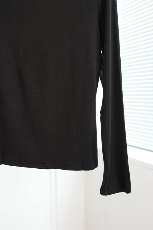 细腻亲肤半高领打底衫 商品图2