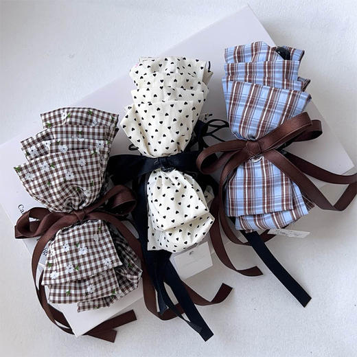 韩系WH香蕉夹-纪念日百货门店同款169394172 商品图0