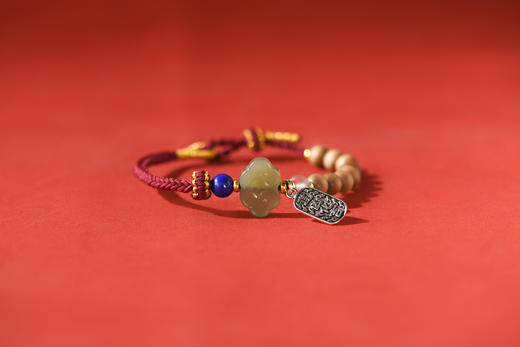 老山檀香和田玉手绳，瑞气祥云 商品图0