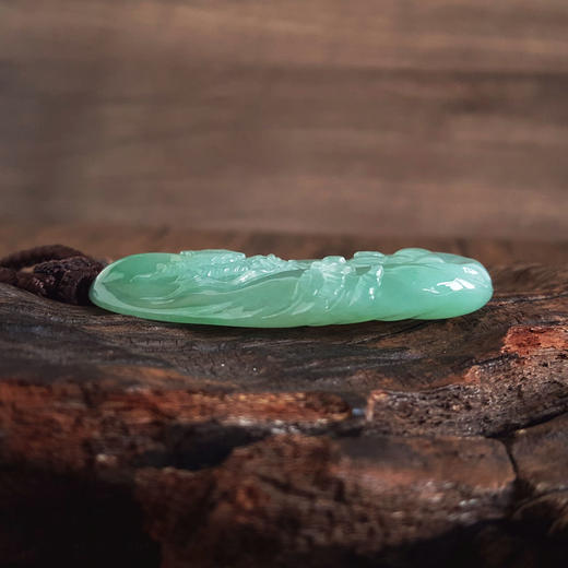 【天然正品】A货翡翠天然细腻满绿糯冰种无相御龙造型（福运亨通）翡翠吊坠项链62.6*34.4*8.9MM（皆取最大值）101125AH15 商品图7