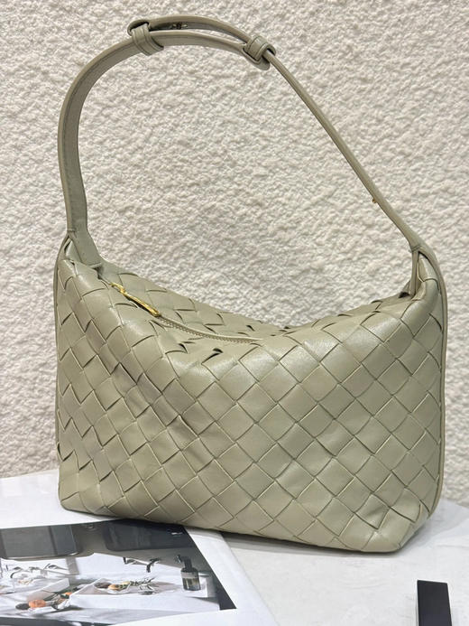 BV 编织 绿色 牛皮 饭盒 手提包 商品图1