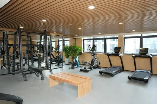 【春日赏花】黄花风铃木，满眼金黄：广西南宁广旅康养酒店（体育中心总部基地地铁站店）旅居，¥999起/单人7晚/15晚/30晚，2人起订， 近青秀山景区，解锁「五养疗愈」东方康养 商品图7