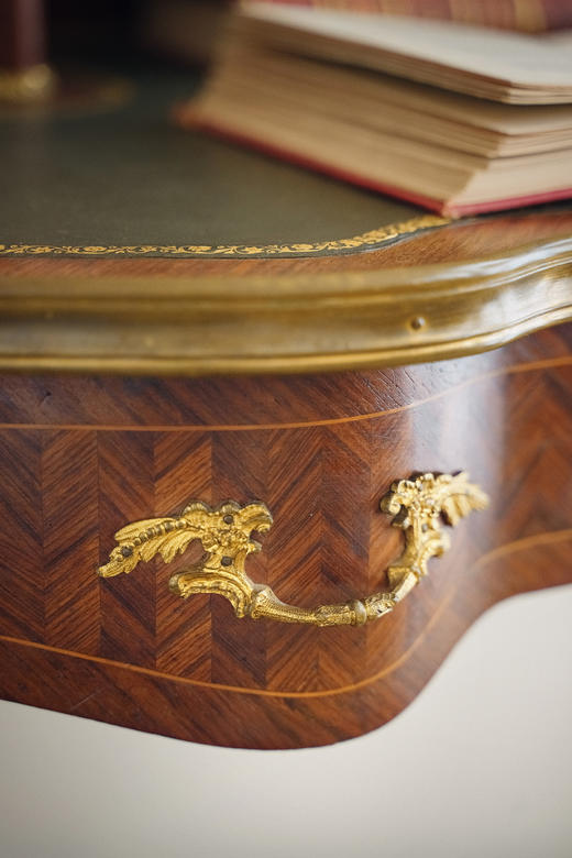 独角鹿西洋古董19世纪末法国出品细木镶嵌写字台 商品图6