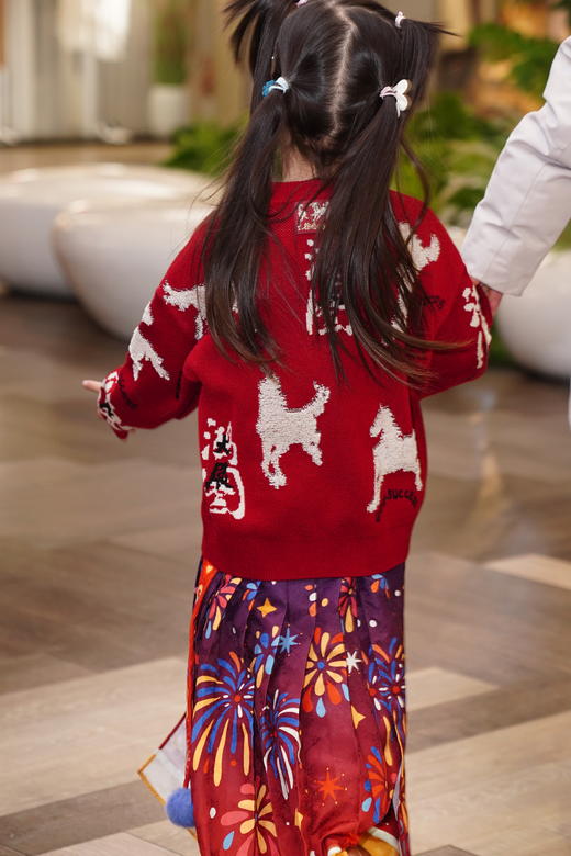 春节不打烊-新春拜年服-徐悲鸿联名新春拜年服-童装女童亲子毛衣冬儿童针织衫打底鸿图群奔毛衣NY496978年衣 商品图5