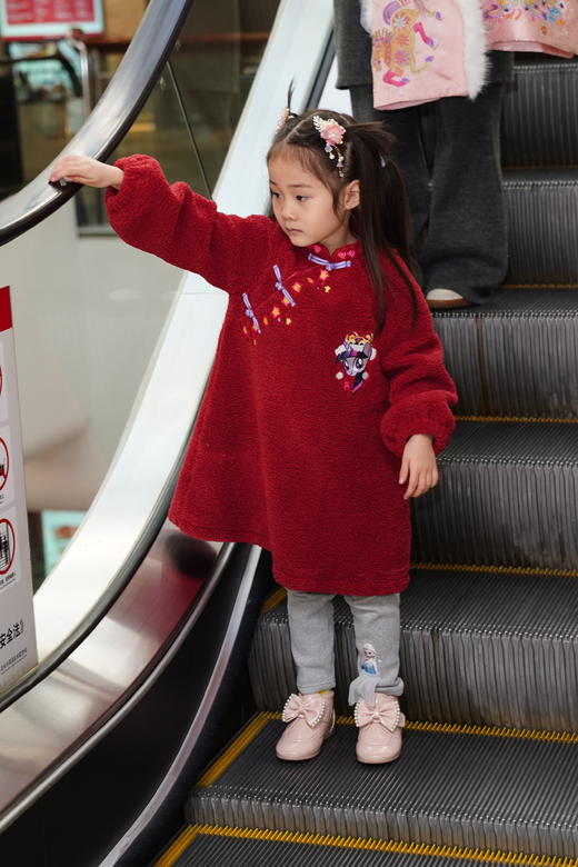 春节不打烊-新春拜年服-童装旗袍裙儿童冬季新款女童中式改良旗袍小马宝莉新年章仔旗袍NY196186年衣 商品图2