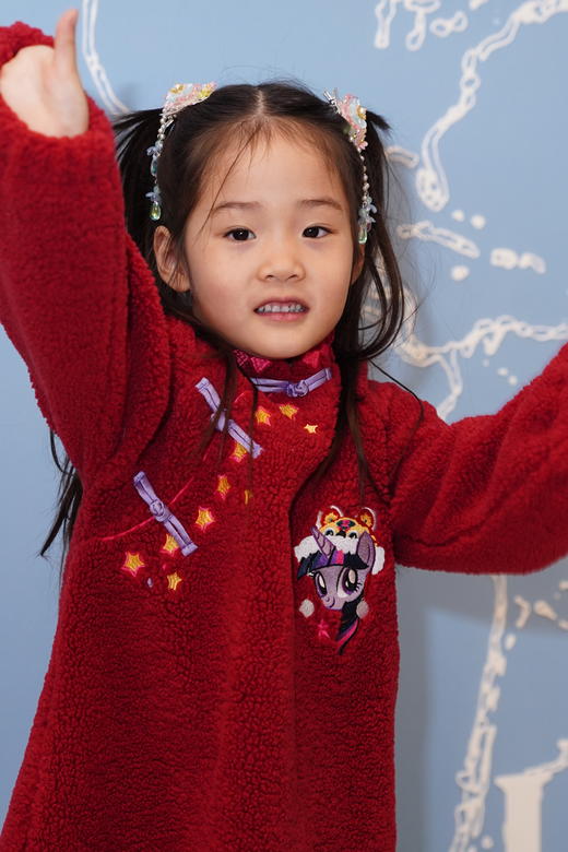 春节不打烊-新春拜年服-童装旗袍裙儿童冬季新款女童中式改良旗袍小马宝莉新年章仔旗袍NY196186年衣 商品图6
