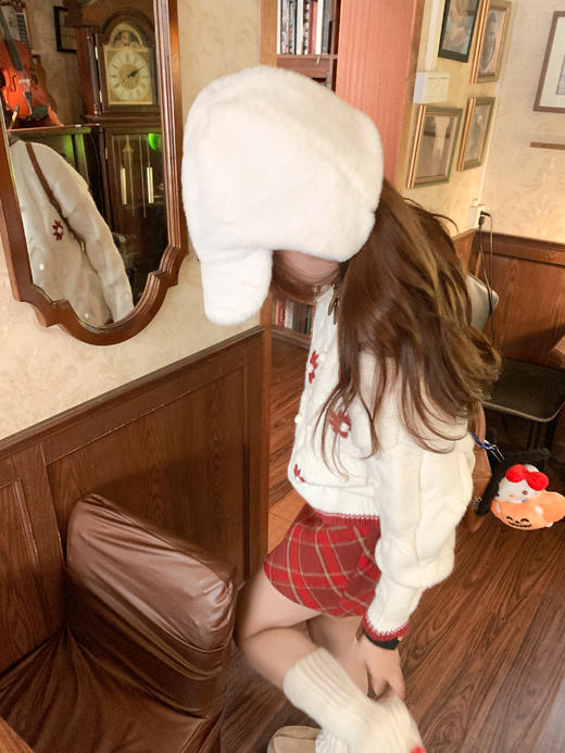 <曾小咸推荐>现货秒杀 ！微信超特价！韩系花朵刺绣毛衣 日常239.99 立减140 秒杀99.99！！ 商品图8