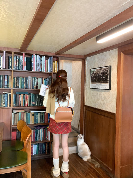 <曾小咸推荐>现货秒杀 ！微信超特价！韩系花朵刺绣毛衣 日常239.99 立减140 秒杀99.99！！ 商品图6