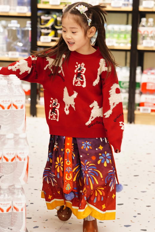 春节不打烊-新春拜年服-徐悲鸿联名新春拜年服-童装女童亲子毛衣冬儿童针织衫打底鸿图群奔毛衣NY496978年衣 商品图4