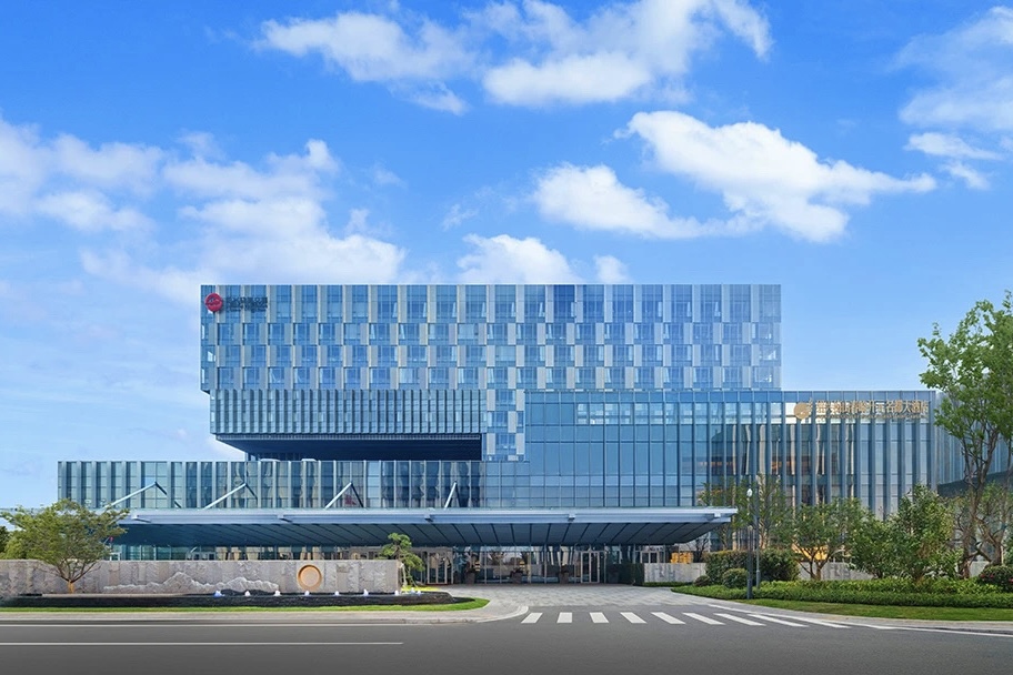 「地铁游绍兴」绍兴梅山春晓开元名都大酒店 × 高级房1晚+轨道交通一日票+正餐丨周末清明不加价