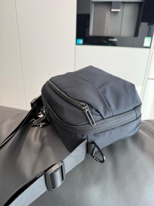 黑色斜挎包 商品图3