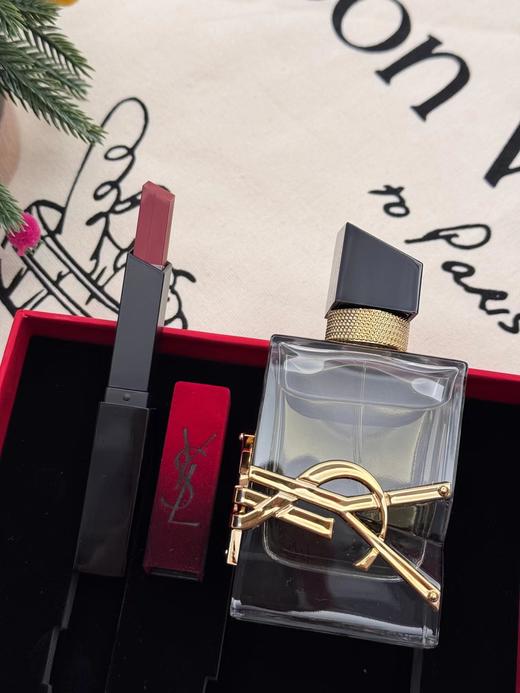 D012268红丝绒#1966口红自由之水香水两件套新年星限定金红礼盒 商品图4