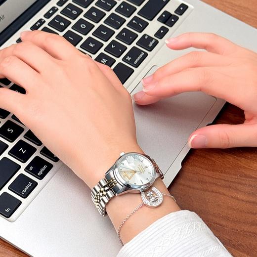 【春节不打烊】Vivienne Westwood西太后新年限定时尚满钻轻奢小表盘商务钢带石英手表 商品图10