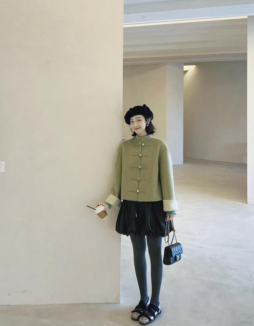 【来点不一样的】只可意会不可言传～柜1700+！姜妍同款！2026绵羊毛骆驼绒新中式大衣国风粉色短款外套！ 商品图1