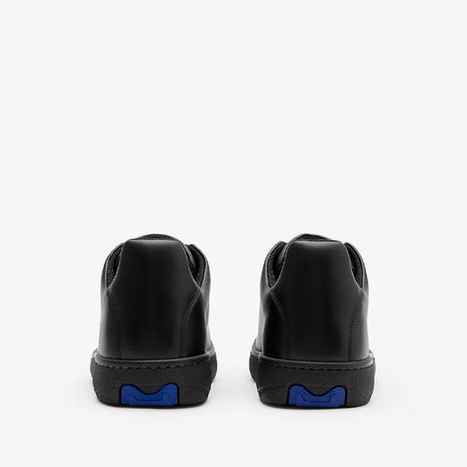 【一】BURBERRY 巴宝莉 男士马术骑士徽标压花皮革 Box 休闲运动鞋 黑色 8083325 A1189 商品图1