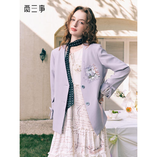 两三事 晚风来信 2026春季新款小清新印花刺绣西装外套女宽松 商品图0