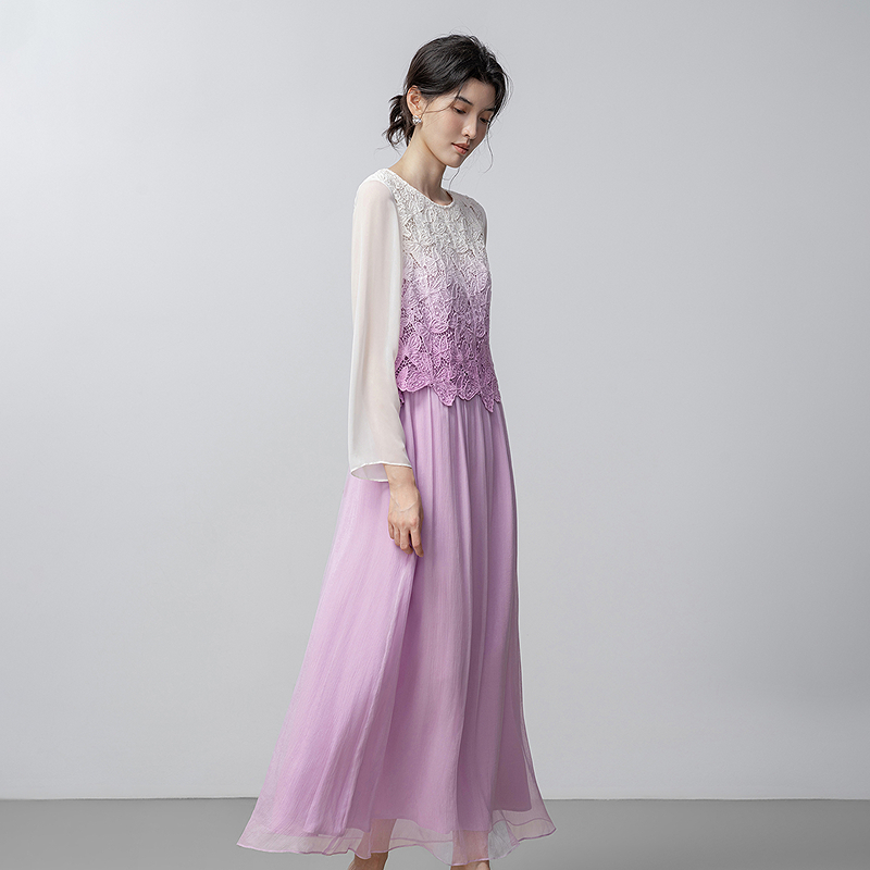 【林栖设计小店】蝶舞翩然|镂空蝴蝶刺绣拼桑蚕丝2026春新款渐变紫连衣裙T1961152