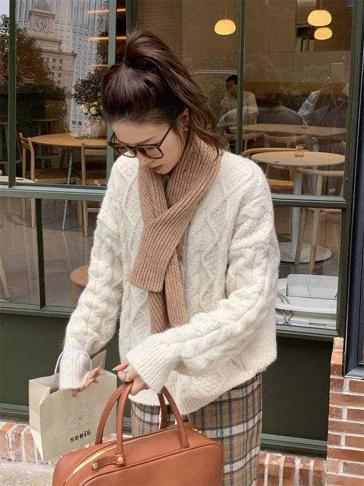 <曾小咸推荐>现货秒杀 ！微信超特价！3色麻花毛衣 日常189.9 立减99.91 秒杀89.99！！ 商品图7