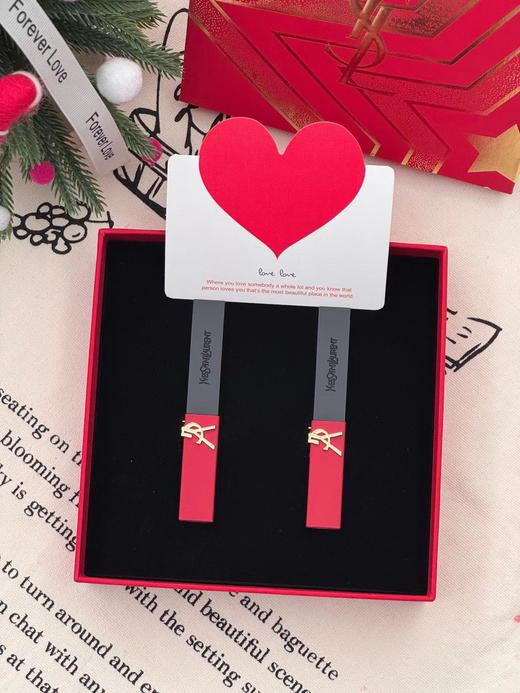 D012269为爱奔赴浮雕黑红条口红两支装浮雕礼盒 商品图0