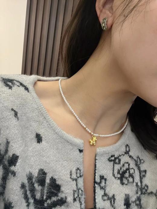 F012237秋冬搭配毛衣好看飞了～珍珠/福牌小马项链 商品图6