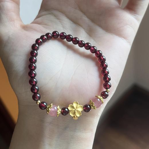 【敦煌桃缘·石榴石小花手串】敦煌小众石榴石桃花手串 女款闺蜜百搭小众轻奢手饰品 商品图7