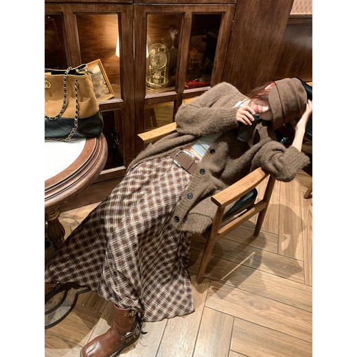 <曾小咸推荐>现货秒杀 ！微信超特价！韩系复古格子半身裙 日常189.99 立减100 秒杀89.99！！ 商品图1