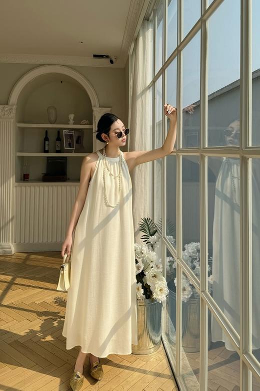 LNNNS 法式气质度假风挂脖无袖连衣裙 22085 商品图0