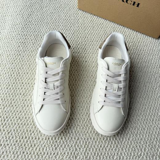 点此购买 蔻驰COACH女款经典老花舒适运动休闲鞋 dx 340281 商品图11