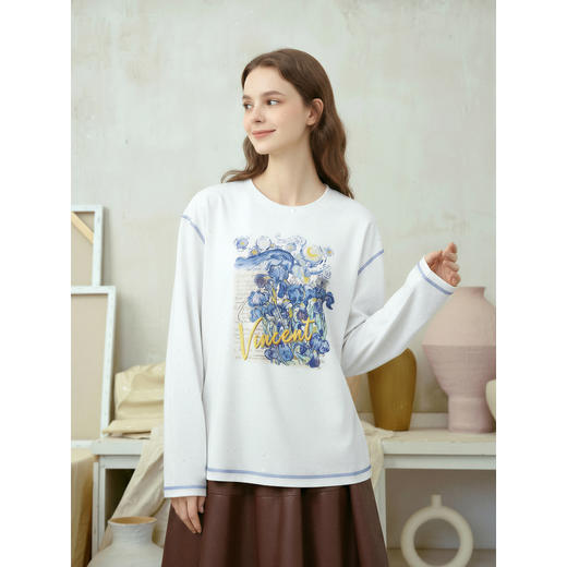 两三事梵高文艺 日光扉页 2026春季新款向日葵印花长袖t恤女宽松 商品图3