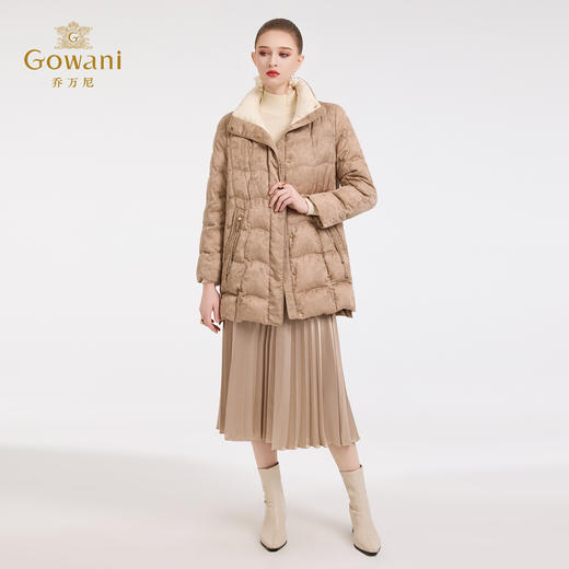 【鹅绒】乔万尼新品提花绗线轻奢感立领白鹅绒宽松羽绒服ED4T853 商品图3