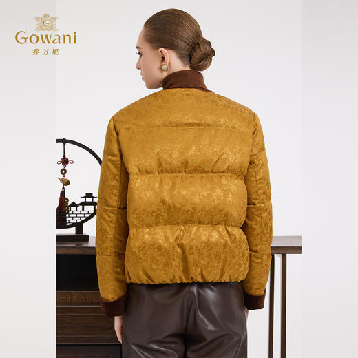 【鹅绒】乔万尼新品精致轻奢提花无领蓬松保暖短款ED4T856301羽绒服ED4T856 商品图4