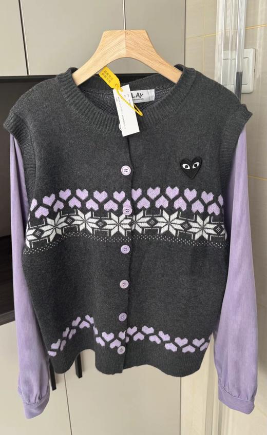 F012211女款费尔岛花纹假两件针织开衫圆领短款 商品图1