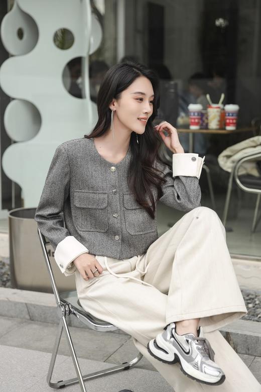 LNNNS 灰色高级感小香风撞色修身短款外套 22073 商品图4