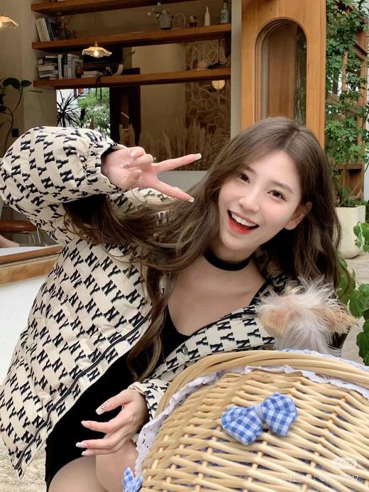 F012217满印老花立领廓形面包羽绒服男女同款情侣款 商品图8