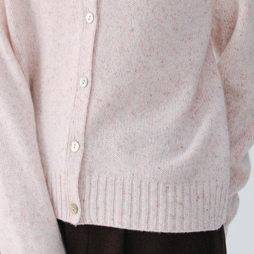 东黎 • 复苏的呼吸 山羊绒女士圆领开衫 6171 商品图6