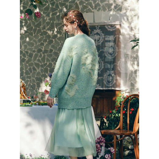 两三事梵高文艺浮光森林2026春季新款甜美花朵章仔绣毛巾绣毛衣女 商品图4