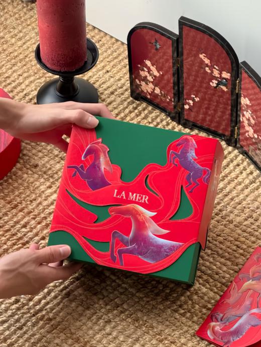 【专柜版】海蓝之谜马年限定专柜精粹水礼盒套装  ZJ 商品图1