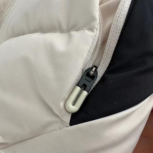 D012272光转热科技儿童TRAINING男童运动羽绒服 商品图11