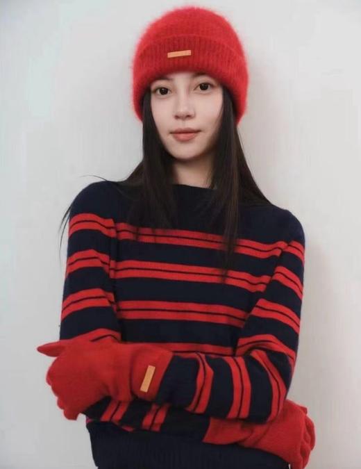 【来点不一样的】新年系列毛衣！超有氛围！禾2900+，2026海魂宽条小宽松毛衣！ 商品图0