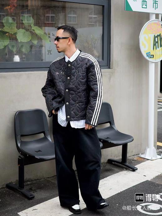 D012244男女同款叠穿单品保暖运动条纹舒适棉服 商品图10